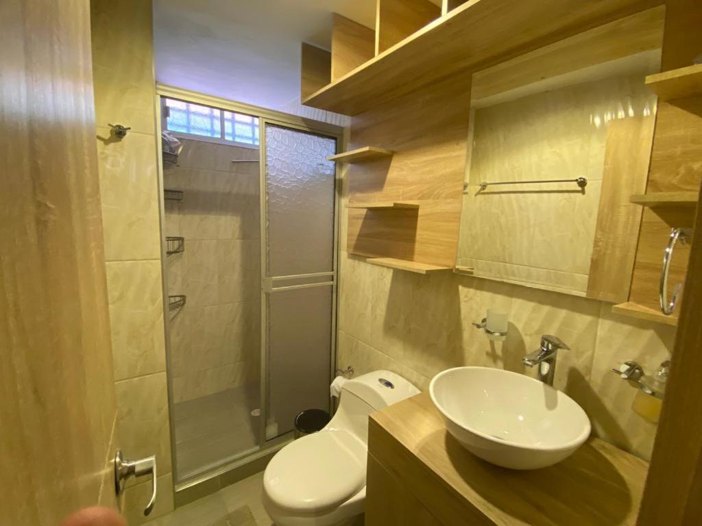 Hermoso Aparta Estudio Amoblado En Pereira Exterior photo